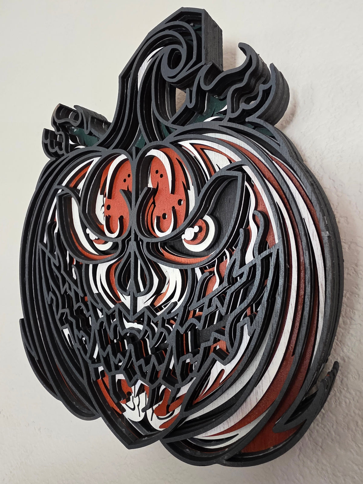 3D Layered Skull Pumpkin Wood Wall Art – Hand-Painted Halloween Mandala Décor