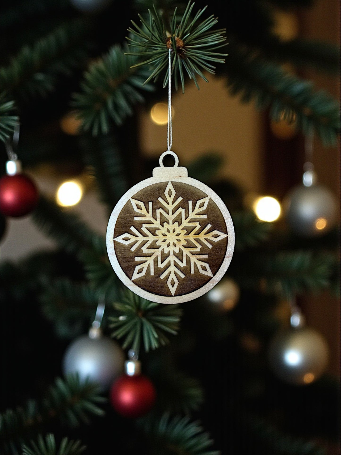 🎄 Holiday Cheer Premium Maple Ornament Set (Set of 4)